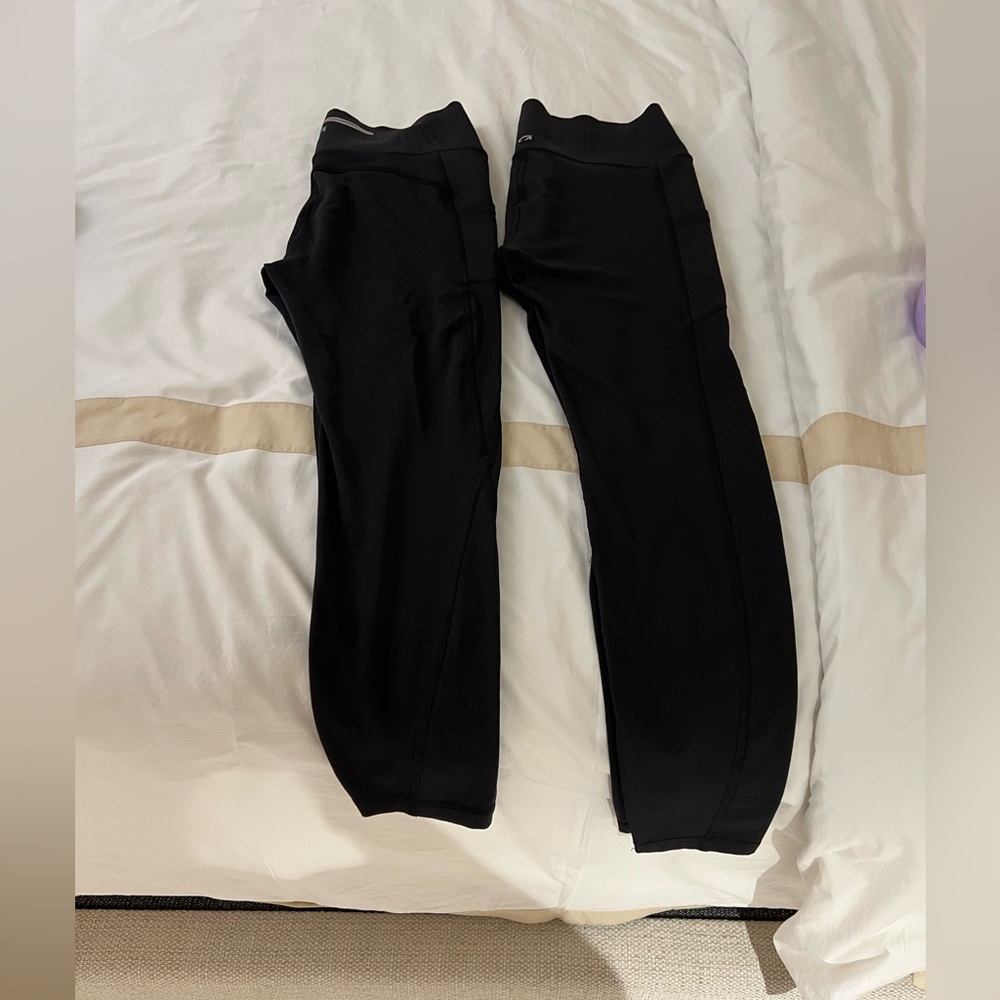 Gapfit sculpt medium 2 pairs (one capri, one 7/8)